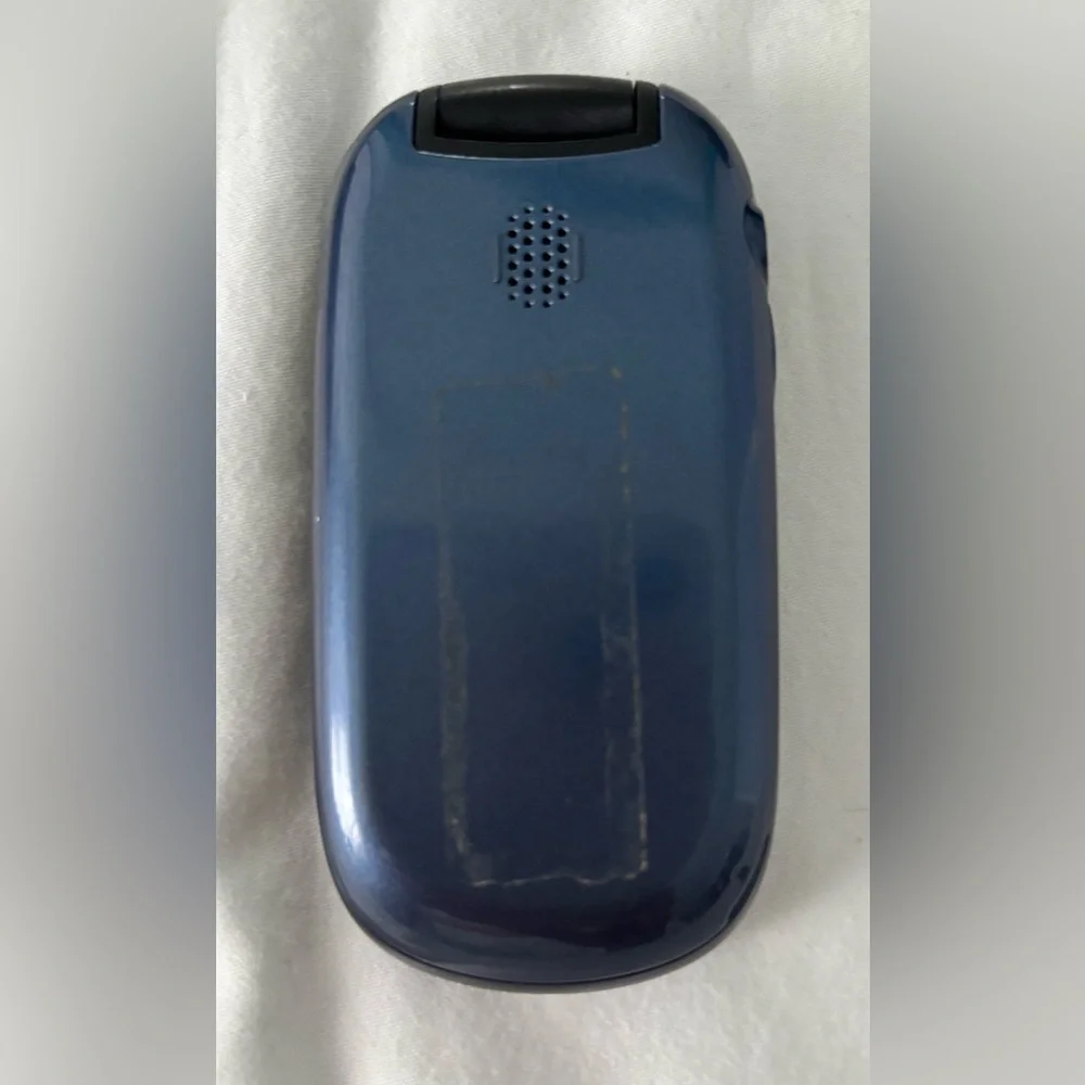 Y2K Vintage T-Mobile Flip Phone Bundle – Retro Aesthetic